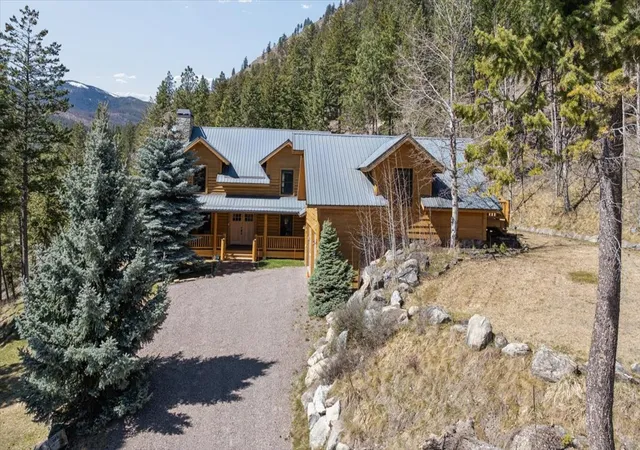 2nd image of 142 Eagles Lndg, Lakeside, MT 59922 | MLS# 30068207