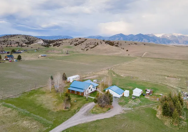 Homes for sale in Belgrade, MT | 9150 Dry Creek Rd, Belgrade, MT 59714 | MLS# 30068678