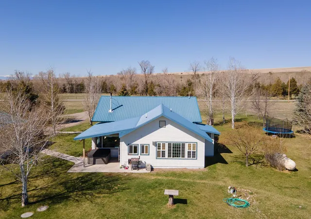 Homes for sale in Belgrade, MT | 9150 Dry Creek Rd, Belgrade, MT 59714 | MLS# 30068678