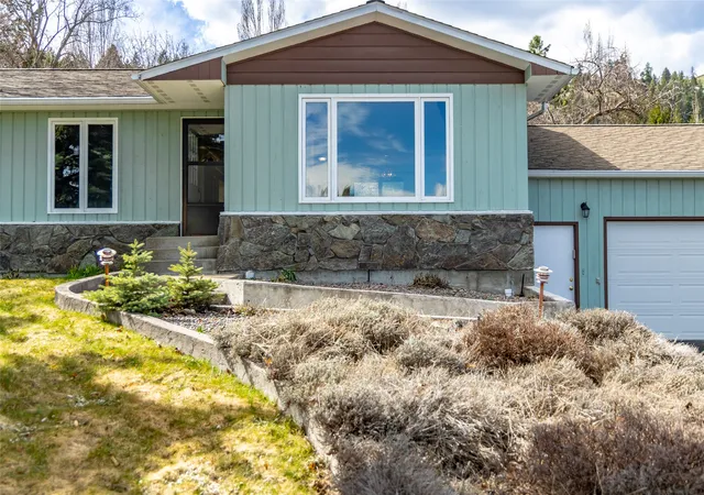 4th image of 212 Lakeshore Dr, Kalispell, MT 59901 | MLS# 30067658