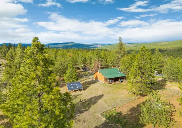 Homes for sale in Marion, MT | 4090 Hubbart Dam Rd, Marion, MT 59925 | MLS# 30068267