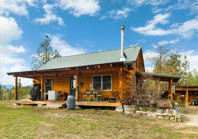 Homes for sale in Marion, MT | 4090 Hubbart Dam Rd, Marion, MT 59925 | MLS# 30068267