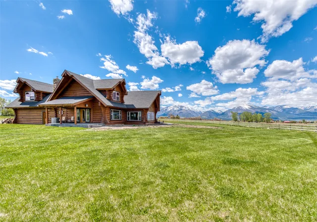 4th image of 1288 Golf Course Rd, Hamilton, MT 59840 | MLS# 30068786