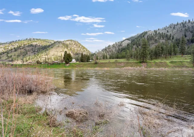 Homes for sale in Superior, MT | 282 Clark Fork Dr, Superior, MT 59872 | MLS# 30068807