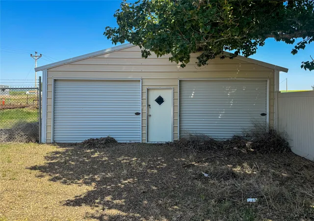 Photo 3 of Single family home for sale at 2 Robinson St, Scobey, MT 59263 | MLS# 30068924 | Listing updated on 2026-07-01