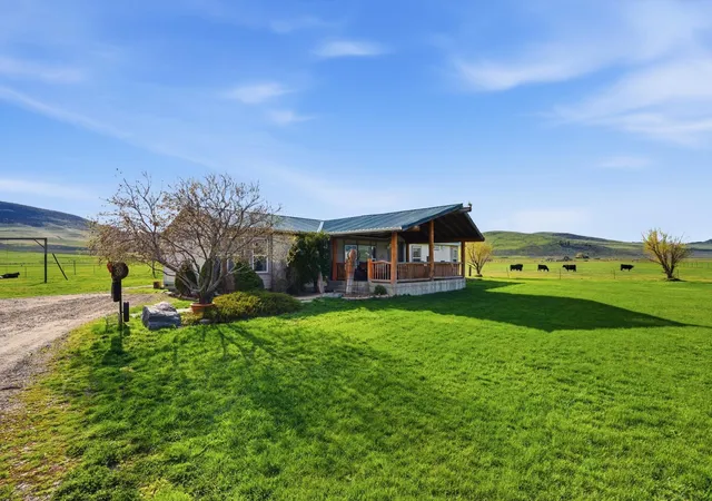 Homes for sale in Hot Springs, MT | 72 Ratcliff Rd, Hot Springs, MT 59845 | MLS# 30068932