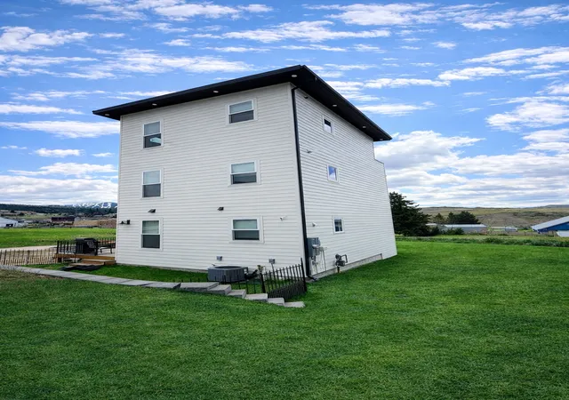 Homes for sale in Philipsburg, MT | 217 W Granite St, Philipsburg, MT 59858 | MLS# 30064658