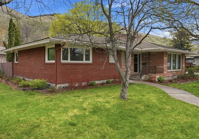 Homes for sale in Missoula, MT | 1700 Arthur Ave, Missoula, MT 59801 | MLS# 30068939