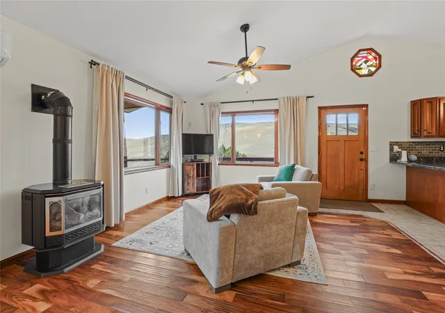 5th image of 865 Stockett Rd, Stockett, MT 59480 | MLS# 30069031