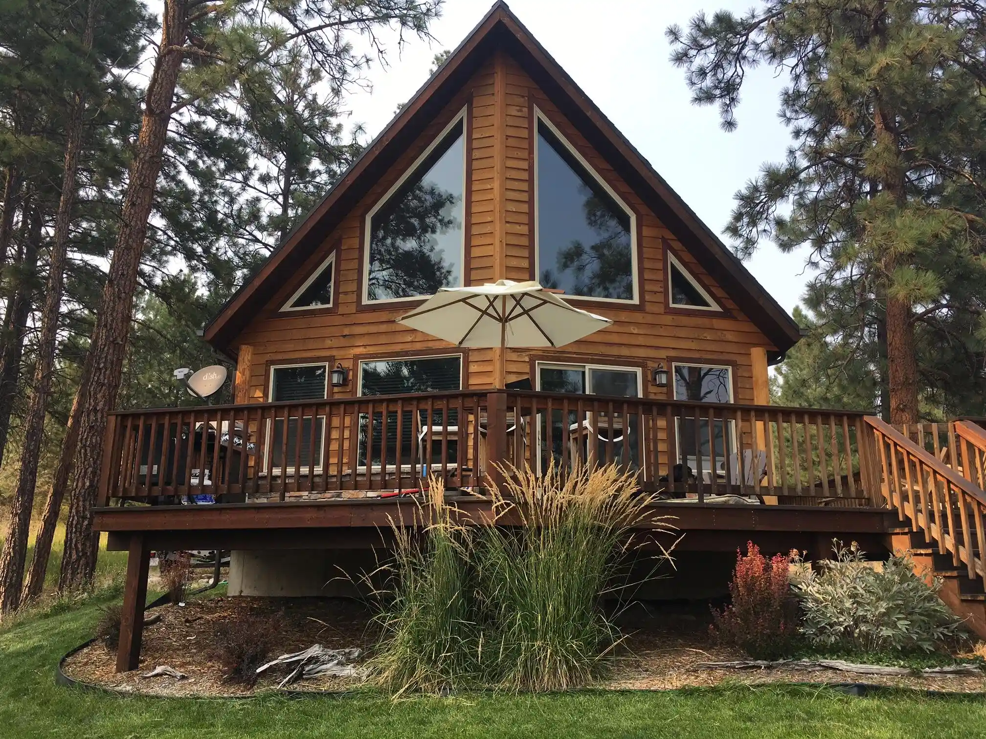 Photo 1 of Single family home for sale at 171 Carpenter Ln, Eureka, MT 59917 | MLS# 30068500 | Listing updated on 2026-10-22