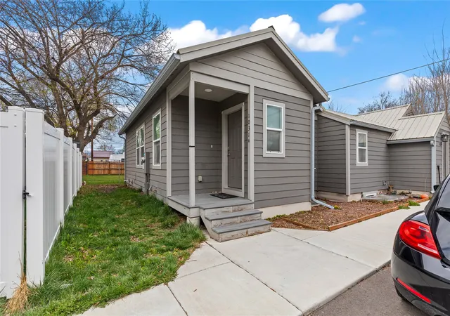 2nd image of 1031 4th Ave W #A & B, Kalispell, MT 59901 | MLS# 30068586