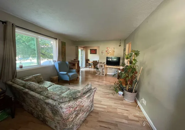 Photo 4 of House for sale at 208/210 Dixon Ave, Missoula, MT 59801 | MLS# 30069101 | Listing updated on 2026-08-28