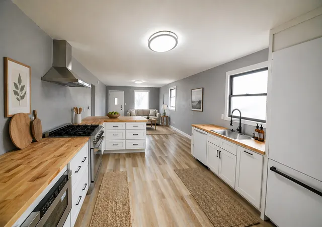 1st image of 1111 9th Ave S, Great Falls, MT 59405 | MLS# 30069157
