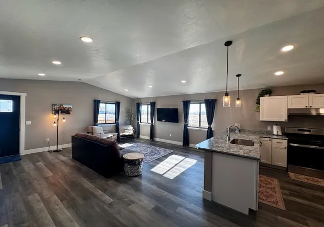 Homes for sale in Ulm, MT | 201 W Ulm Rd, Ulm, MT 59485 | MLS# 30068913