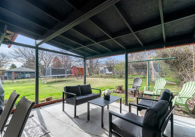 5th image of 2215 E 6Th Ave, Helena, MT 59601 | MLS# 30069145