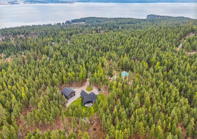 2nd image of 463 And 465 Deer Creek Rd, Lakeside, MT 59922 | MLS# 30069228