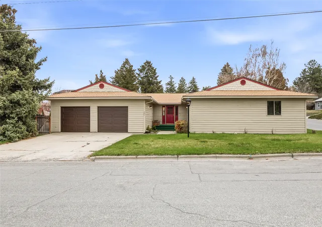 1st image of 321 S Sanders St, Helena, MT 59601 | MLS# 30069271