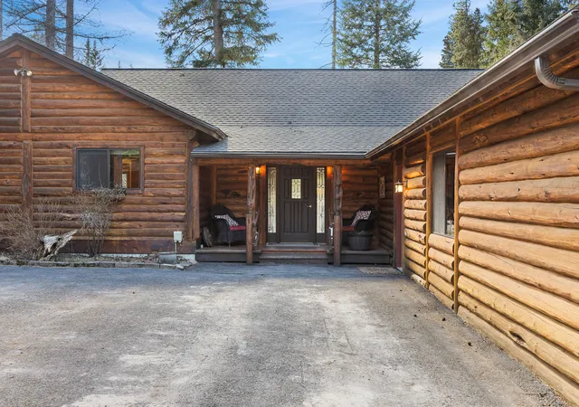 4th image of 433 General Pulaski Dr, Condon, MT 59826 | MLS# 30068203
