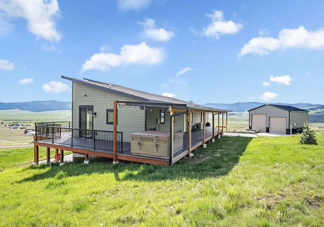 Homes for sale in Philipsburg, MT | 100 Stevie Ln, Philipsburg, MT 59858 | MLS# 30069436