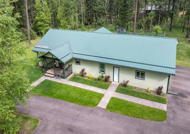 Homes for sale in Bigfork, MT | 13033 Trinkus Ln, Bigfork, MT 59911 | MLS# 30069352