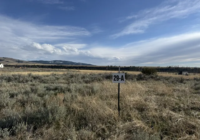 2nd image of 1425 Drovers Trl, Stevensville, MT 59870 | MLS# 30069554
