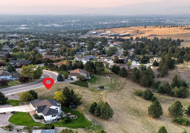19th image of 6222 Hillview Wy, Missoula, MT 59803 | MLS# 30069541