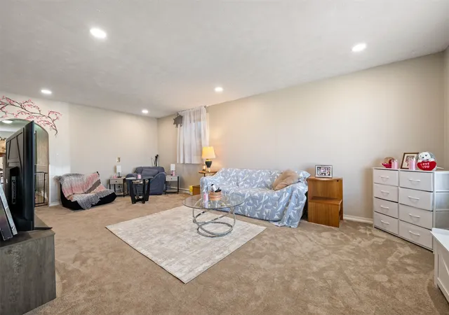 3rd image of 605 Walnut St, Anaconda, MT 59711 | MLS# 30069646