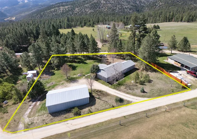 Homes for sale in Darby, MT | 121 Patti Ln, Darby, MT 59829 | MLS# 30069569
