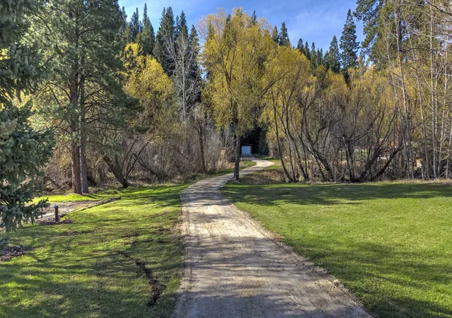 3rd image of 499 Bunkhouse Rd, Darby, MT 59829 | MLS# 30069618