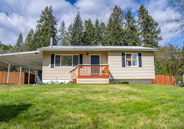 Homes for sale in Libby, MT | 279 Norman Ave, Libby, MT 59923 | MLS# 30069705