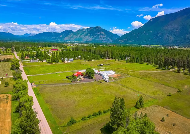 Homes for sale in Columbia Falls, MT | 3333 Middle Rd, Columbia Falls, MT 59912 | MLS# 30069553