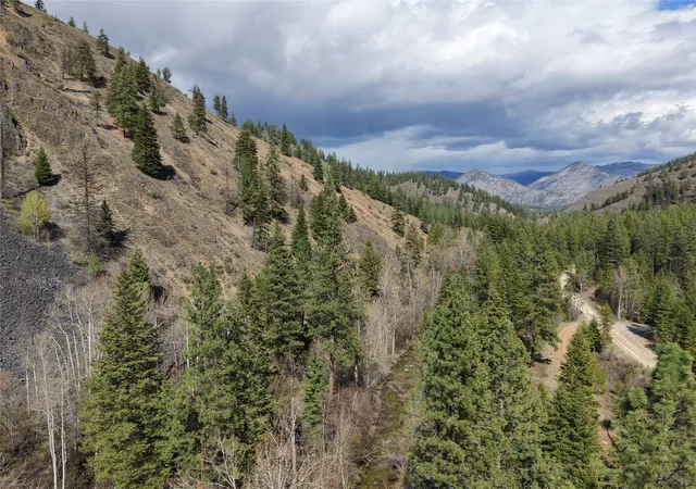 Homes for sale in Superior, MT | 84 Beaver Pond Rd, Superior, MT 59872 | MLS# 30069563