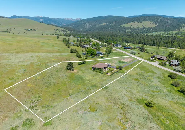 Homes for sale in Missoula, MT | 3839 Duncan Dr, Missoula, MT 59802 | MLS# 30068182