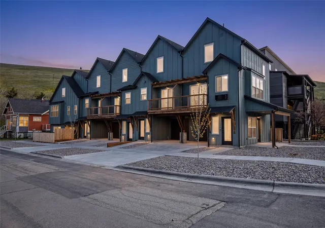 Homes for sale in Missoula, MT | 1220 Kennett Ave #B, Missoula, MT 59802 | MLS# 30069754