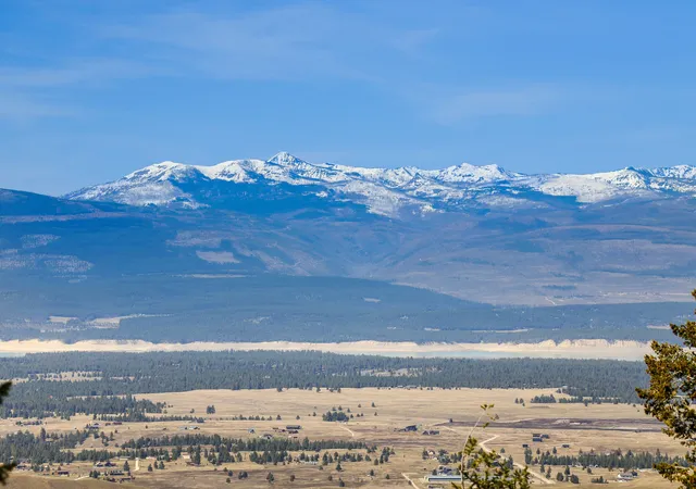 Homes for sale in Eureka, MT | 784 Pluid Rd, Eureka, MT 59917 | MLS# 30069935