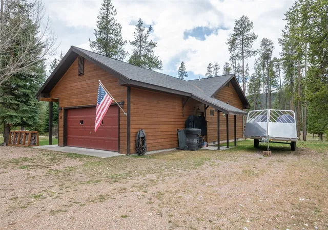 2nd image of 121 Peacemaker Pl, Seeley Lake, MT 59868 | MLS# 30069445