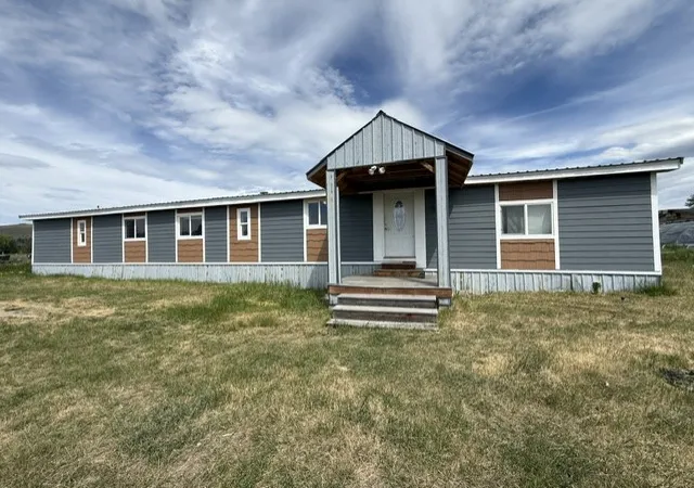 Homes for sale in Stevensville, MT | 1425 Christianson Ln, Stevensville, MT 59870 | MLS# 30069822