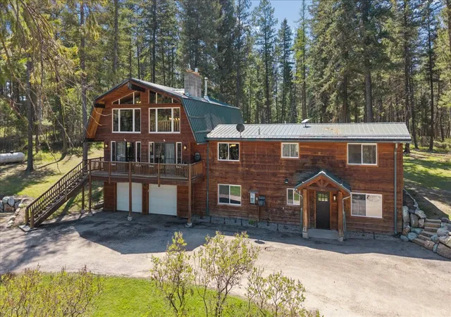 Photo 3 of Single family home for sale at 230 Mcmannamy Draw, Kalispell, MT 59901 | MLS# 30070119 | Listing updated on 2026-07-30