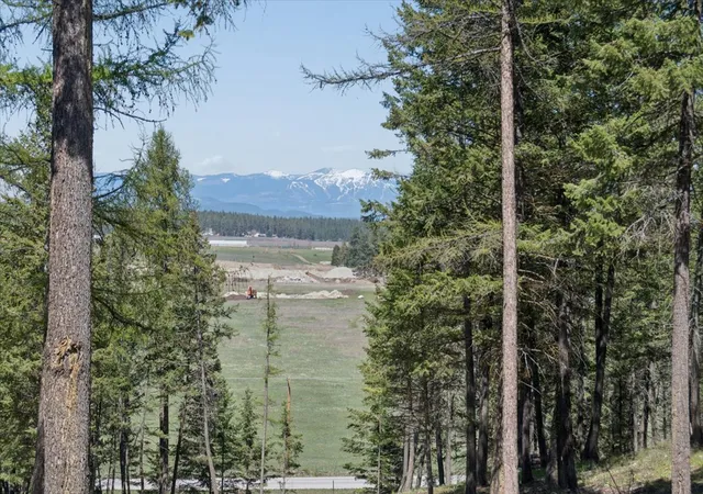 Photo 4 of Single family home for sale at 230 Mcmannamy Draw, Kalispell, MT 59901 | MLS# 30070119 | Listing updated on 2026-07-30