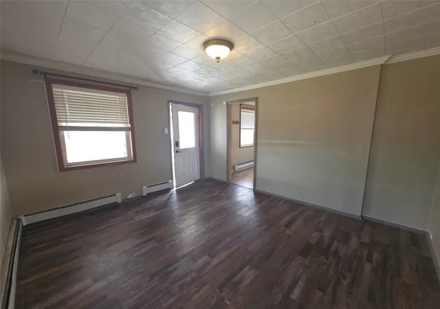 2nd image of 806 Majors St, Butte, MT 59701 | MLS# 30070158