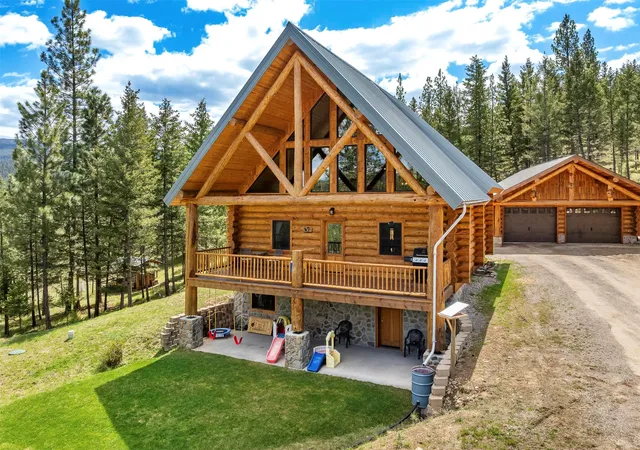 Photo 1 of Single family home for sale at 35800 Cat Face Rd, Bonner, MT 59823 | MLS# 30070100 | Listing updated on 2026-07-01