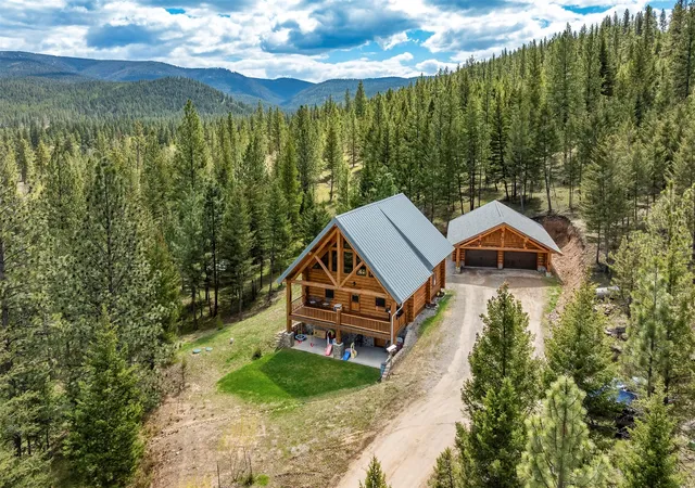 Photo 3 of Single family home for sale at 35800 Cat Face Rd, Bonner, MT 59823 | MLS# 30070100 | Listing updated on 2026-07-01