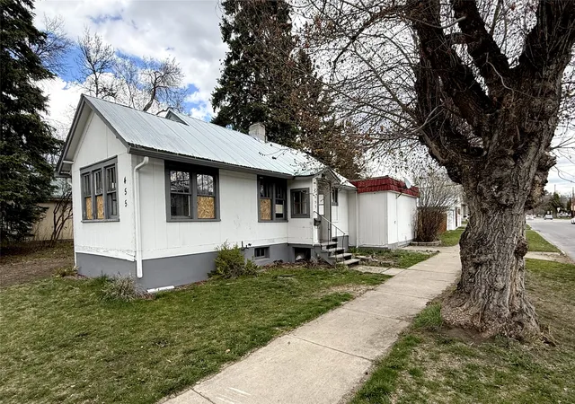 Homes for sale in Kalispell, MT | 455 1st Ave, Kalispell, MT 59901 | MLS# 30070183