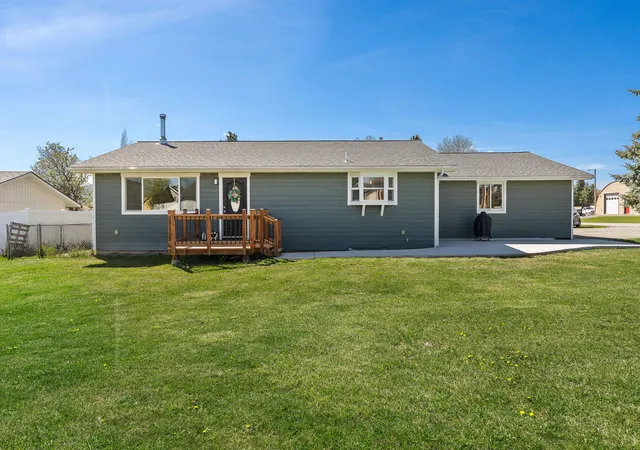 Photo 2 of Single family home for sale at 1599 Haven Dr, Kalispell, MT 59901 | MLS# 30070187 | Listing updated on 2026-07-07