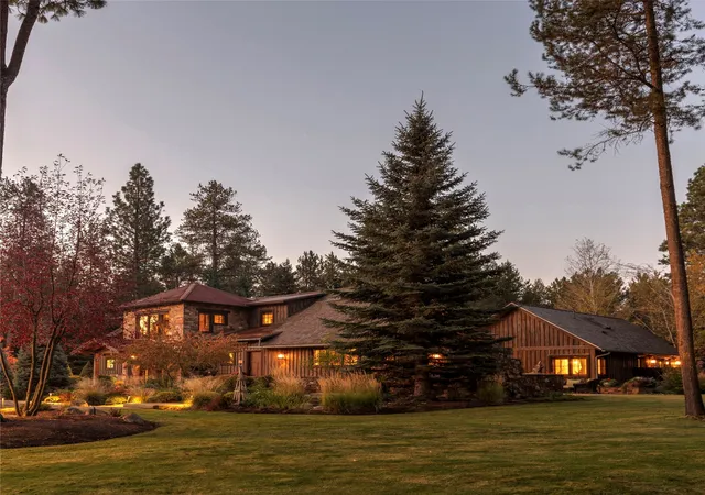2nd image of 344 Chief Joseph Trl, Darby, MT 59829 | MLS# 30069546
