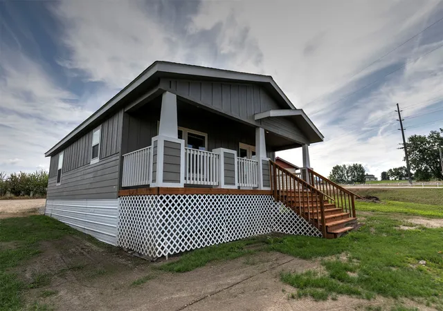4th image of 514 Hamilton Heights Rd #1, Corvallis, MT 59828 | MLS# 30070085
