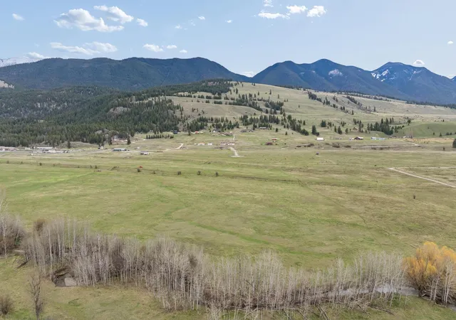 Homes for sale in Eureka, MT | Nhn Us Hwy 93 N, Eureka, MT 59917 | MLS# 30070279