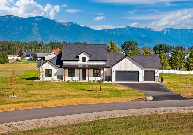 2nd image of 25 S Scarface Peak Ct, Kalispell, MT 59901 | MLS# 30070297