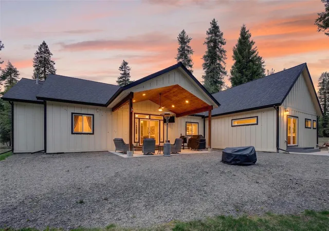 Homes for sale in Thompson Falls, MT | 3 Craws Nest Loop, Thompson Falls, MT 59873 | MLS# 30070205