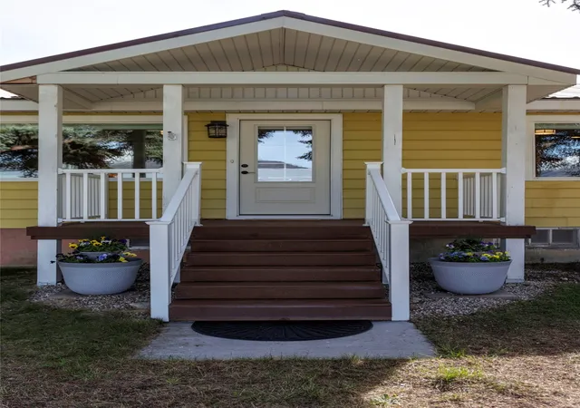 1st image of 146 Kyle Ln, Hamilton, MT 59840 | MLS# 30070259